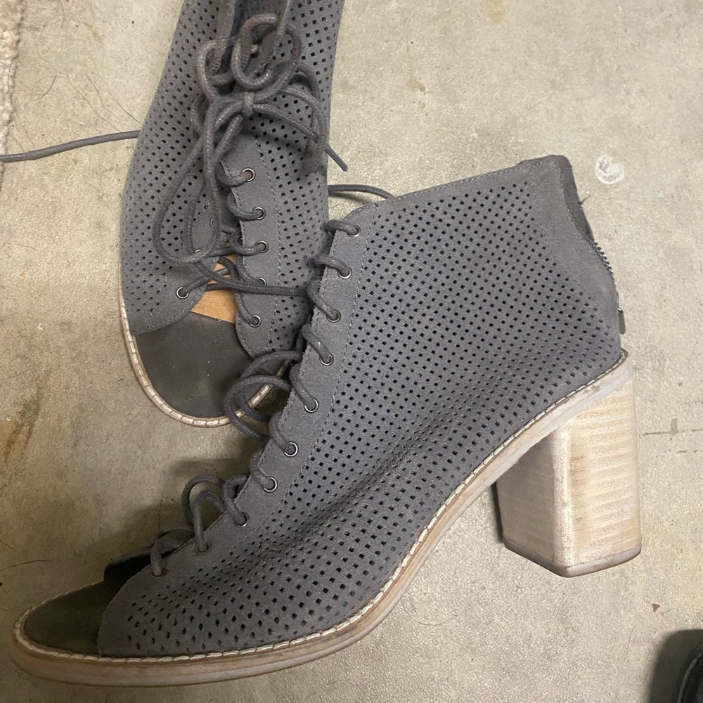 Dolce Vita heels